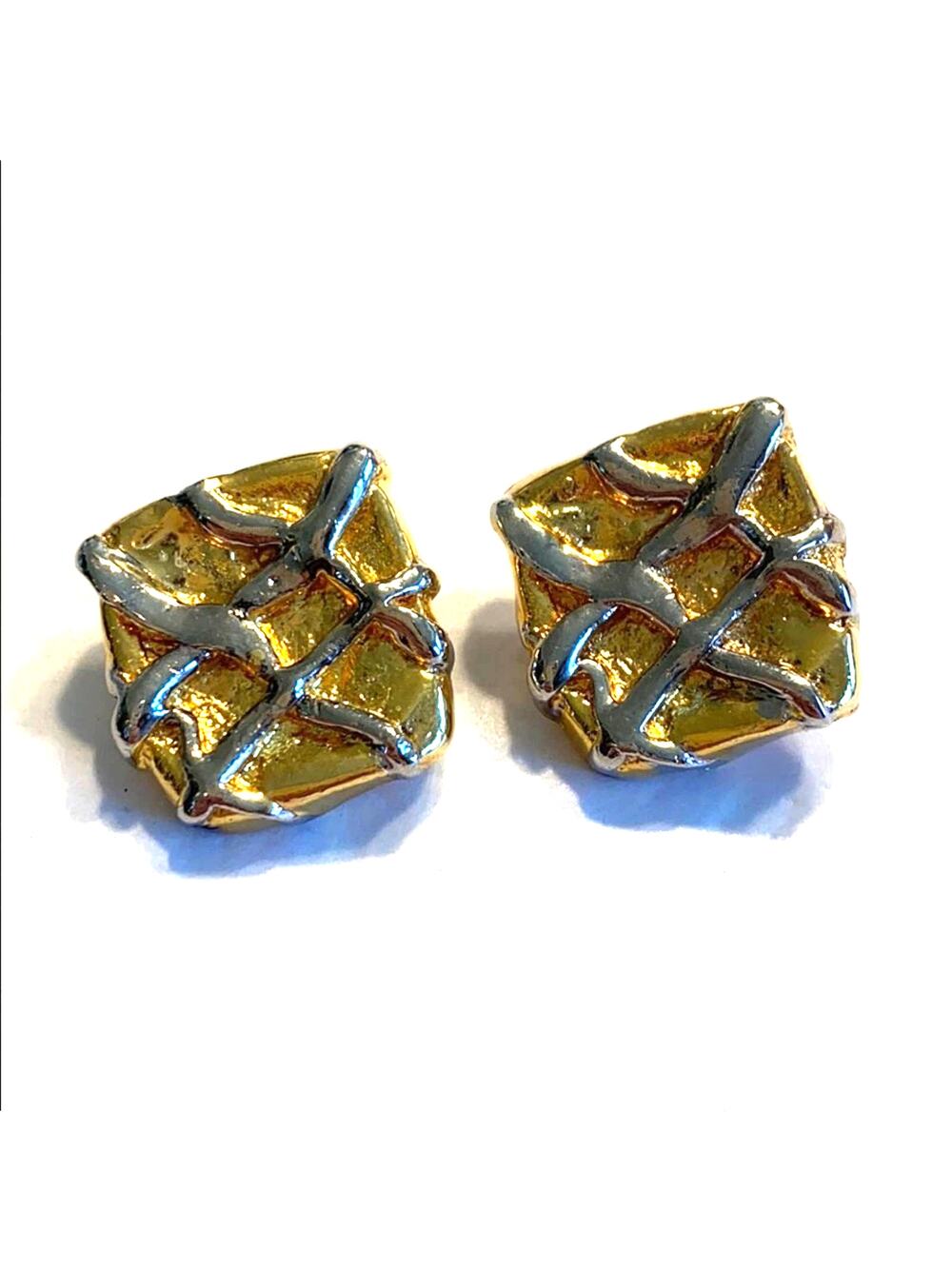 Vintage clip on earrings gold & silver metal mod textured dimensional squares